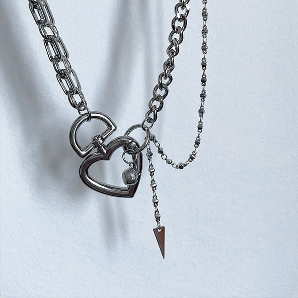 VILZSTUDIOS Choker accessory designed for streetwear fashion