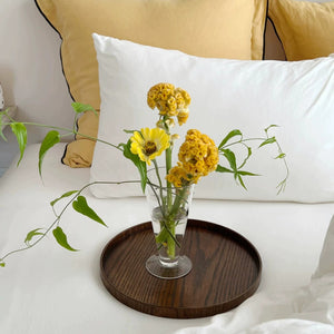 VILZSTUDIOS clear inverted cone glass vase