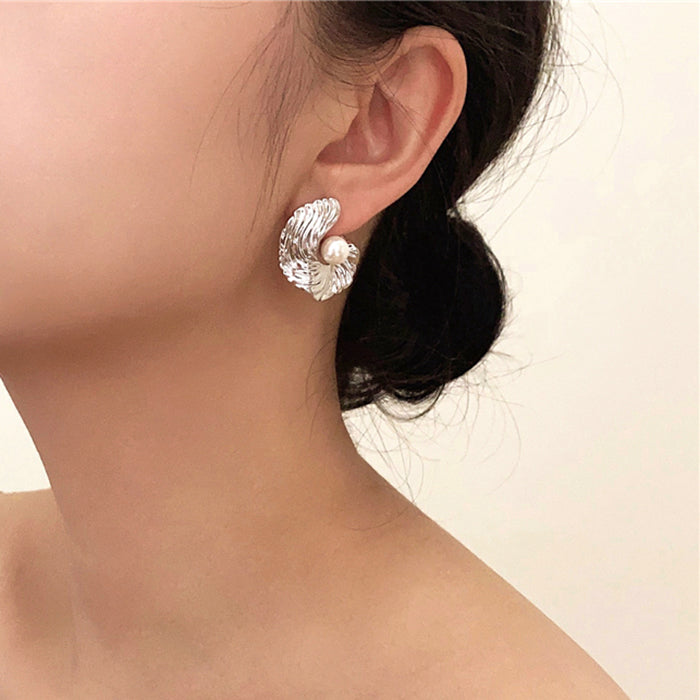 VILZSTUDIOS Elegant shell earrings for stylish accessories