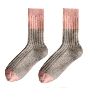 VILZSTUDIOS Cozy color block socks for stylish comfort