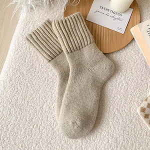VILZSTUDIOS Comfortable wool socks for stylish warmth