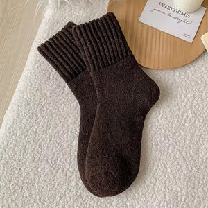 VILZSTUDIOS Comfortable wool socks for stylish warmth