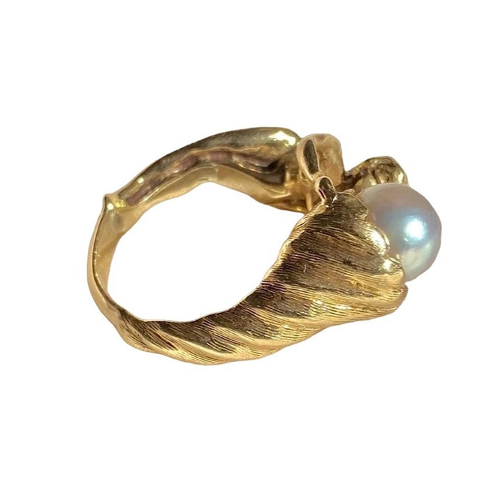 VILZSTUDIOS Stylish asymmetrical pearl ring