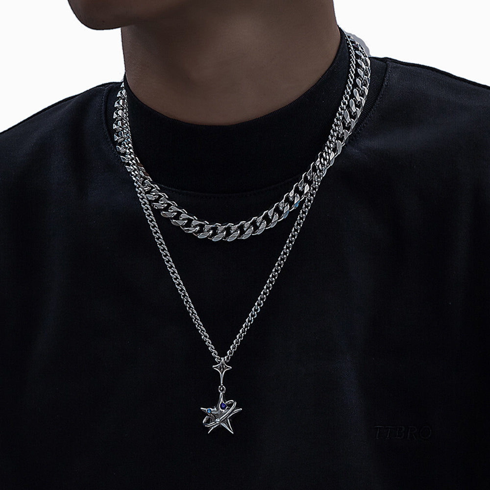 VILZSTUDIOS Cosmic star pendant necklace with adjustable chain