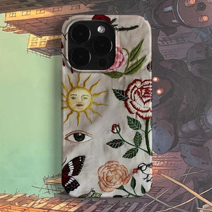 VILZSTUDIOS Stylish iPhone case with celestial design