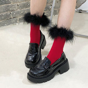 VILZSTUDIOS Cozy cream plush socks for stylish outfits