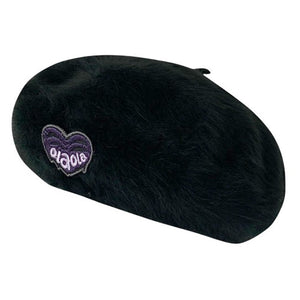 VILZSTUDIOS Fluffy beret with heart patch from VILZSTUDIOS