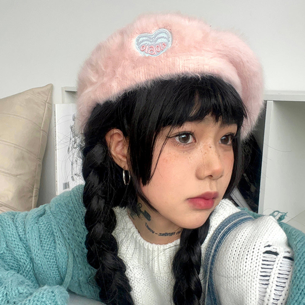 VILZSTUDIOS Fluffy beret with heart patch from VILZSTUDIOS