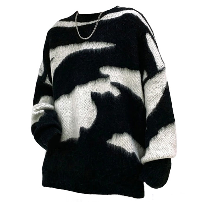 VILZSTUDIOS Cozy grunge fuzzy sweater for casual streetwear style