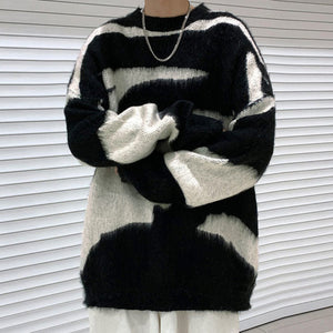 VILZSTUDIOS Cozy grunge fuzzy sweater for casual streetwear style