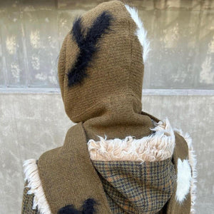 VILZSTUDIOS Aesthetic hooded scarf with heart and letter accents