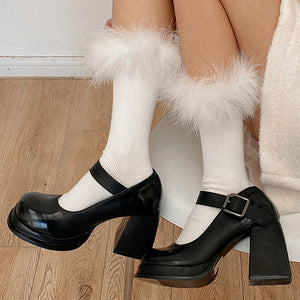 VILZSTUDIOS Cozy high knee socks for stylish comfort