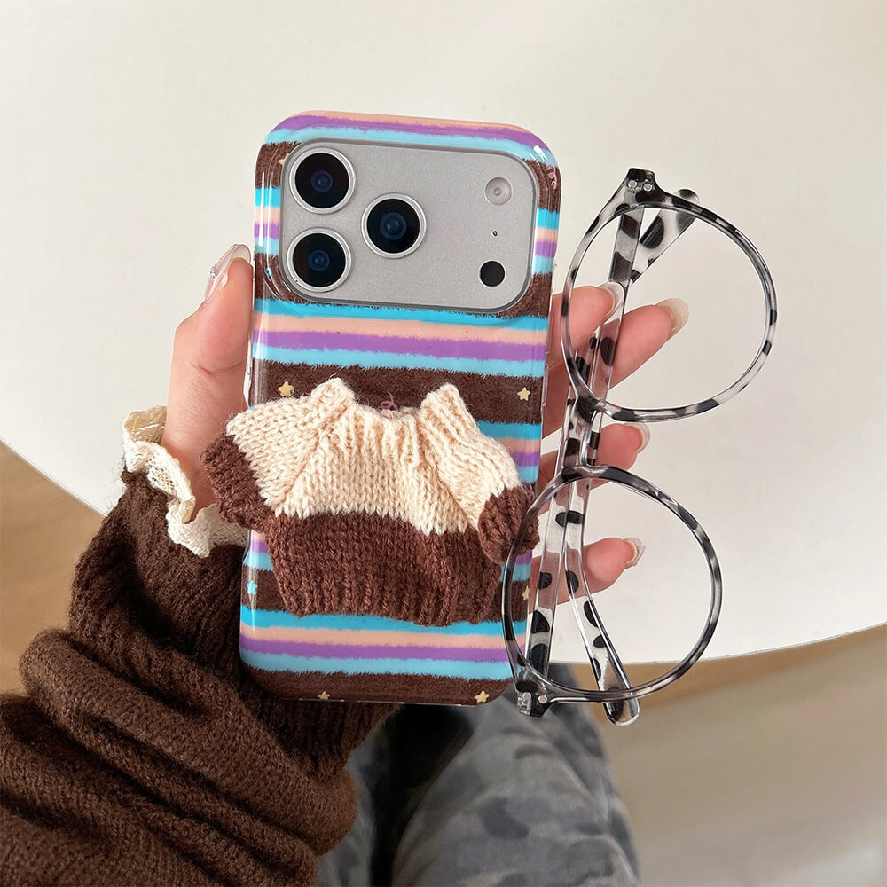 VILZSTUDIOS Stylish knit-inspired phone case
