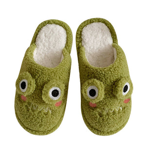 VILZSTUDIOS Cozy plush frog slippers for comfortable wear