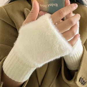VILZSTUDIOS Cozy textured arm warmers for stylish layering