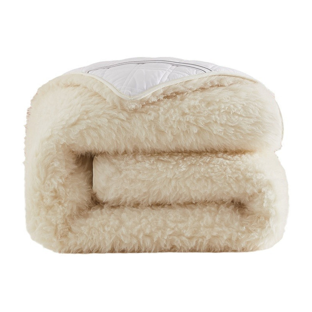 VILZSTUDIOS cream-white wool mattress pad with fluffy pile and diamond-quilted reverse
