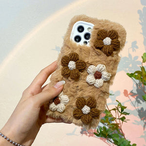 VILZSTUDIOS Stylish phone case with crochet design