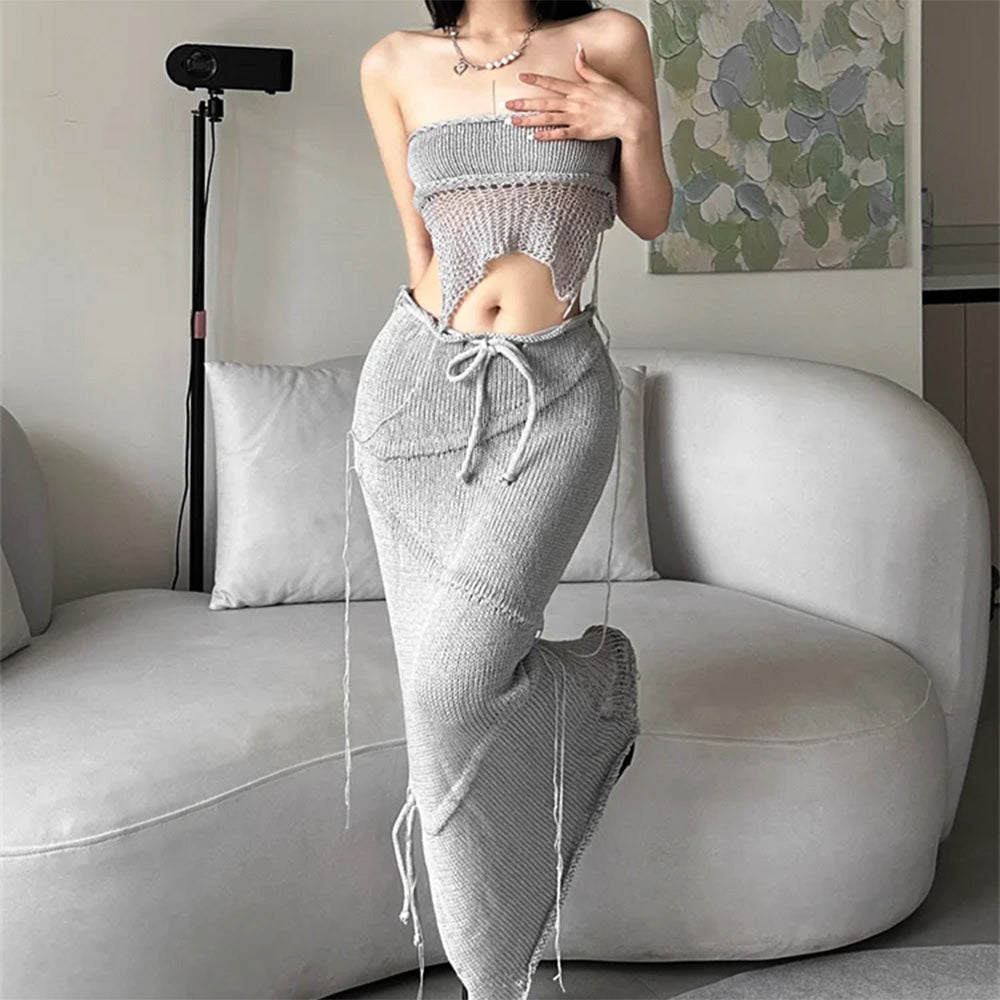 VILZSTUDIOS Crochet maxi skirt for stylish beachwear
