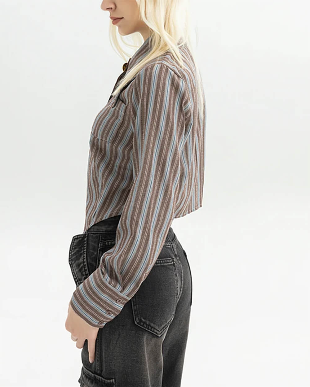 VILZSTUDIOS Cropped striped shirt with detachable tie and wide cuffs