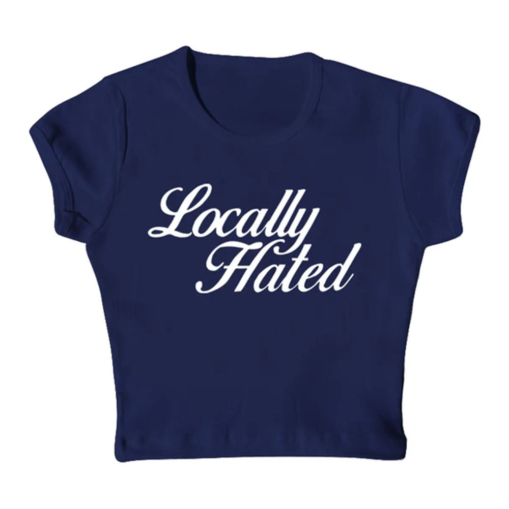 VILZSTUDIOS Stylish cropped tee with bold lettering design