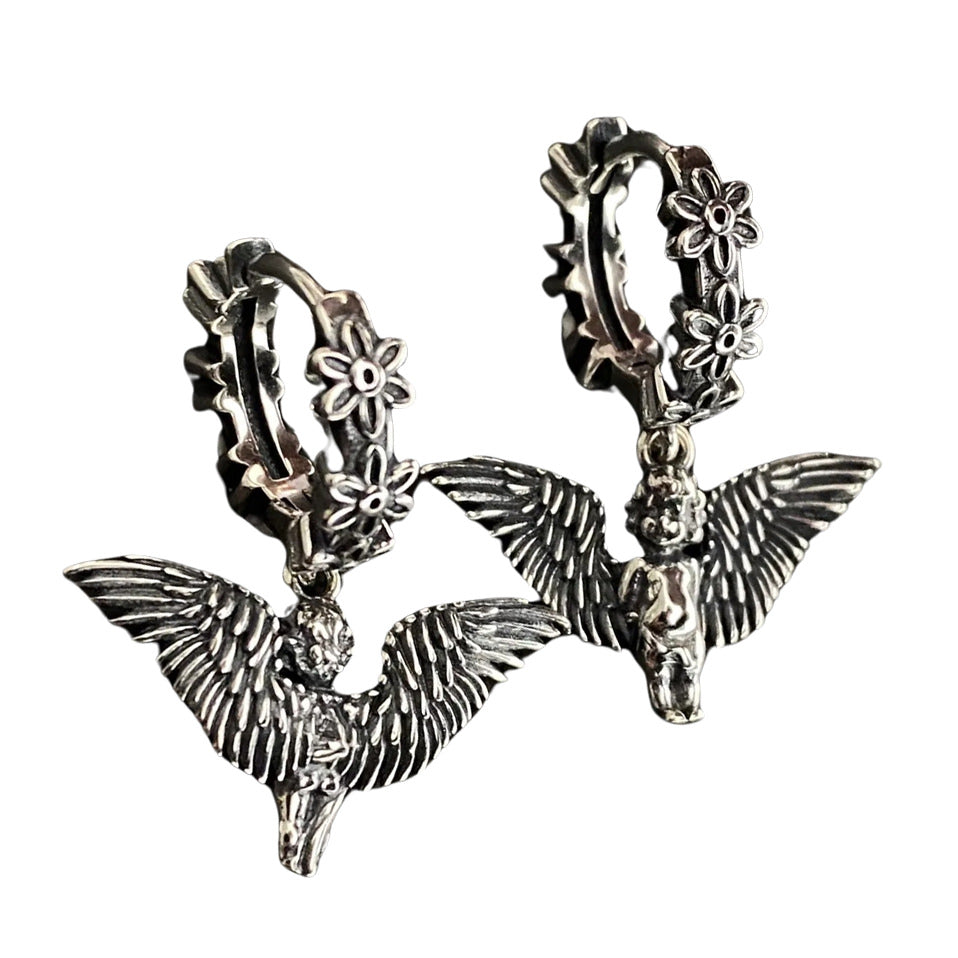 VILZSTUDIOS Cupid inspired earrings made of zinc alloy