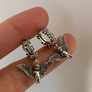 VILZSTUDIOS Cupid inspired earrings made of zinc alloy