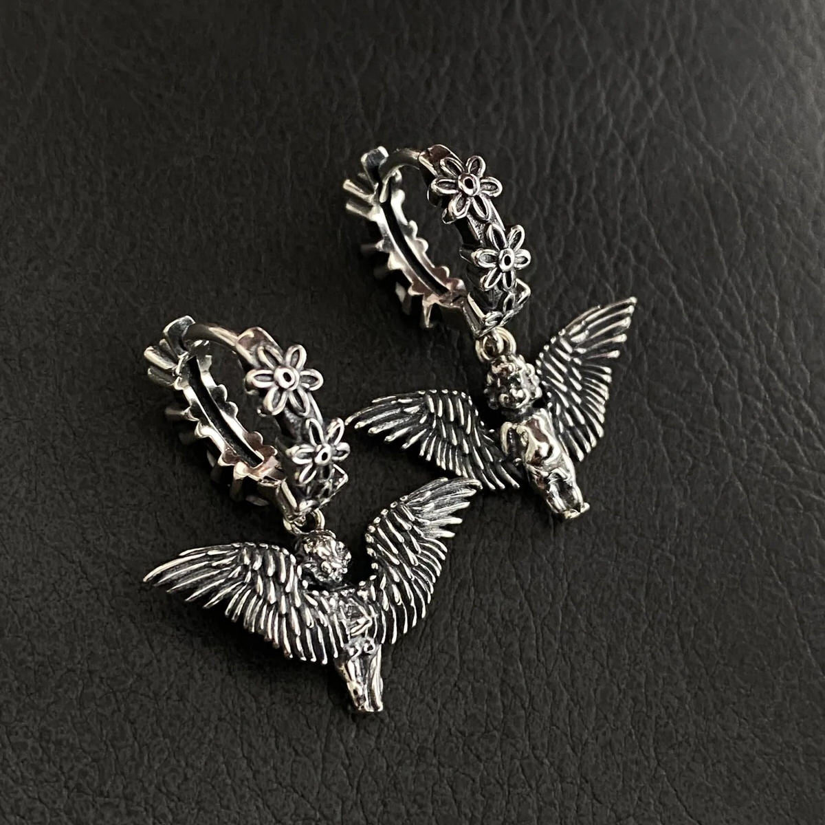 VILZSTUDIOS Cupid inspired earrings made of zinc alloy