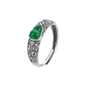 VILZSTUDIOS silver-tone ornate baroque ring with dark green cabochon
