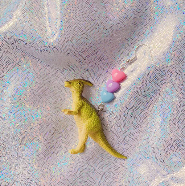 VILZSTUDIOS Trendy dinosaur earrings for a fun accessory choice