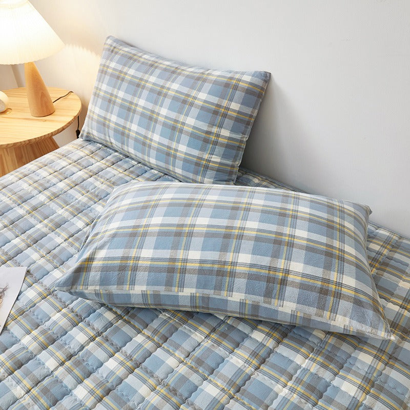 VILZSTUDIOS dusty blue check and stripe quilted fitted sheet with piped edging