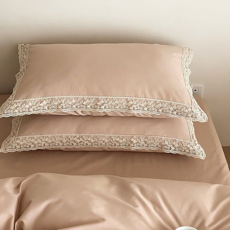 VILZSTUDIOS dusty rose cotton duvet cover set with scalloped floral lace borders