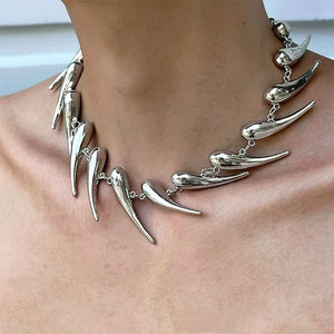 VILZSTUDIOS Stylish spike choker necklace in silver