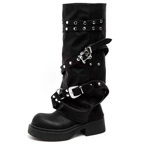 VILZSTUDIOS Edgy combat boots with buckle design and chunky sole