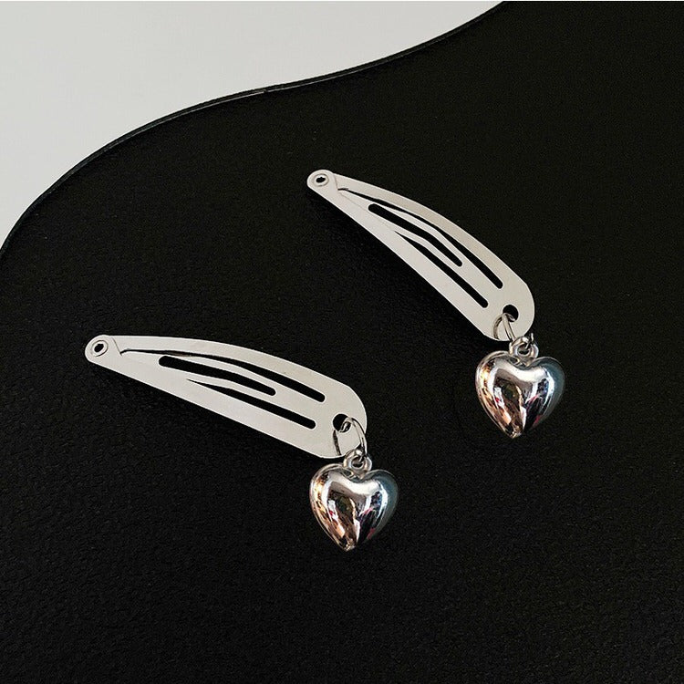 VILZSTUDIOS Fashionable hair accessory clips for styling