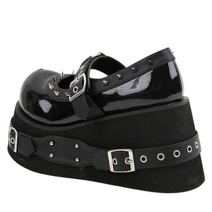 VILZSTUDIOS Stylish platform boots with spikes and glossy finish