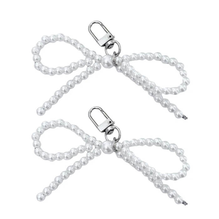 VILZSTUDIOS Stylish keychain with beaded bow design