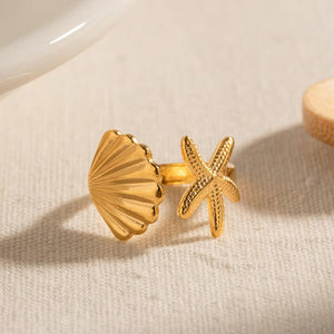 VILZSTUDIOS Adjustable starfish and shell ring with oceanic charm