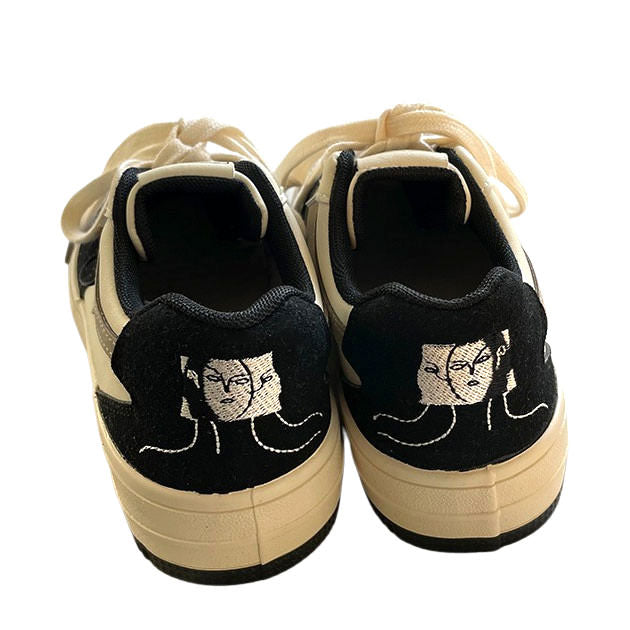 VILZSTUDIOS Stylish black sneakers with face embroidery design