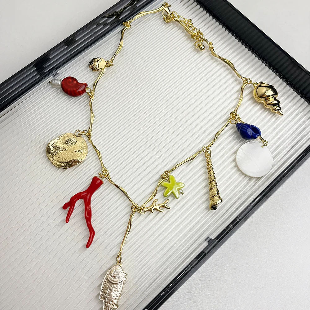 VILZSTUDIOS Stylish pendant necklace for fashion enthusiasts