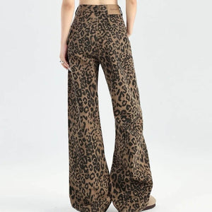 VILZSTUDIOS Fierce flared leopard print jeans for streetwear style