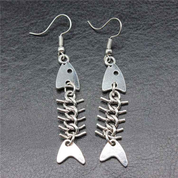 VILZSTUDIOS Stylish fish bone dangle earrings