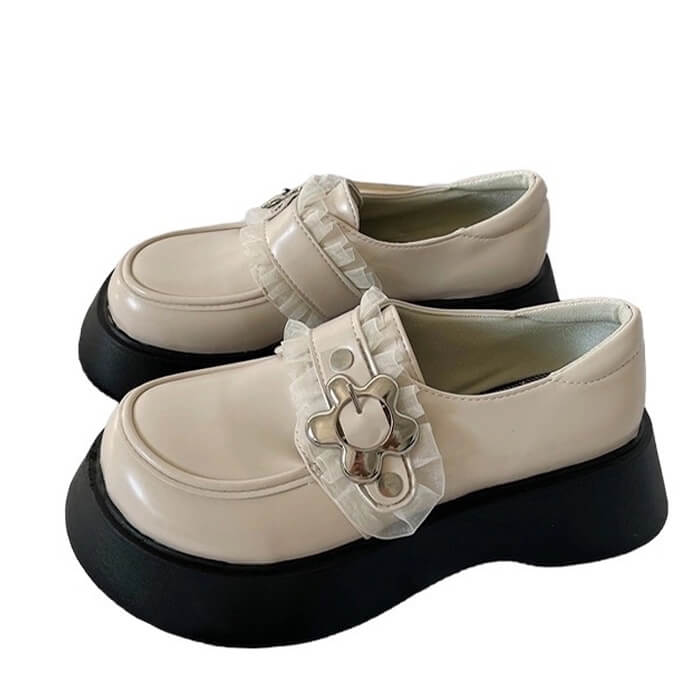 VILZSTUDIOS Floral buckle chunky platforms for trendy streetwear
