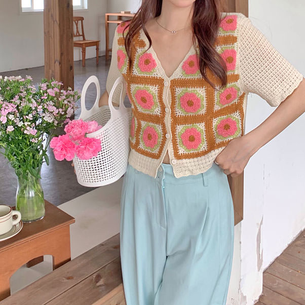 VILZSTUDIOS Floral crochet top from VILZSTUDIOS