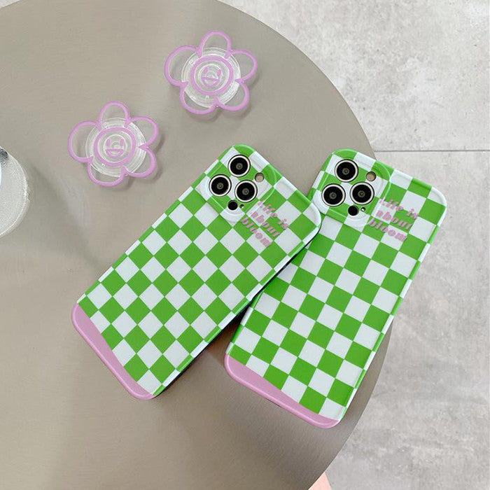 VILZSTUDIOS Stylish floral iPhone case design