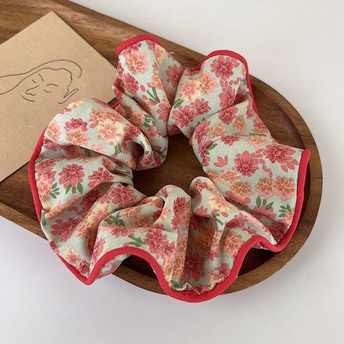 VILZSTUDIOS Floral scrunchies for stylish hair accessories