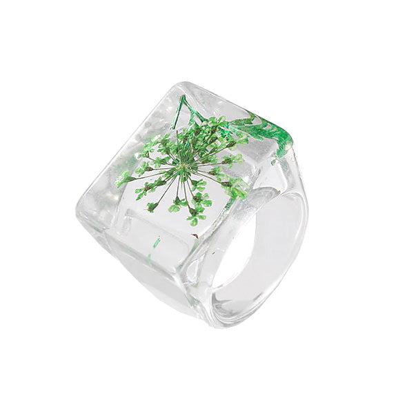 VILZSTUDIOS Floral inspired resin ring for stylish accessory