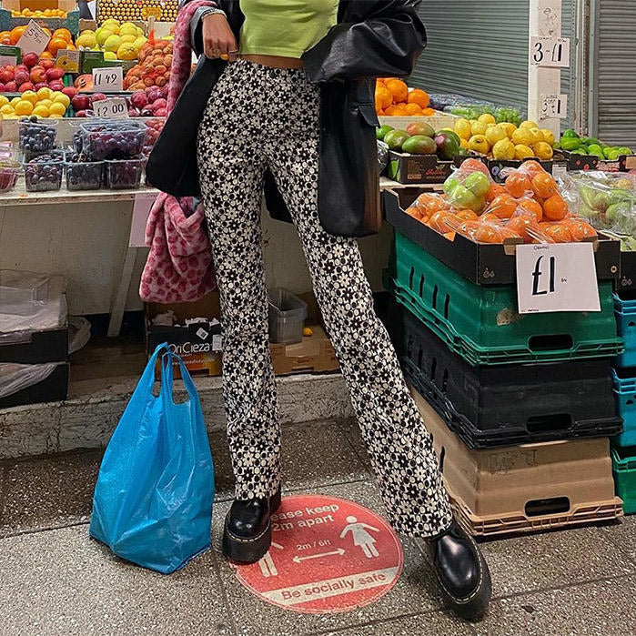 VILZSTUDIOS Floral patterned casual pants for streetwear fashion