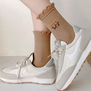 VILZSTUDIOS Stylish floral ruffle socks for fashion enthusiasts