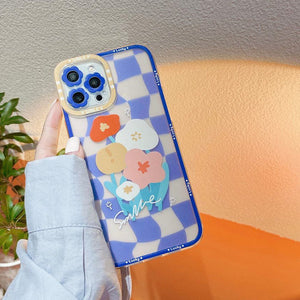 VILZSTUDIOS Floral phone case with tulip design