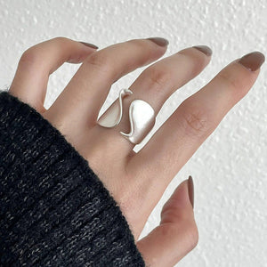VILZSTUDIOS Adjustable ring crafted in 925 sterling silver